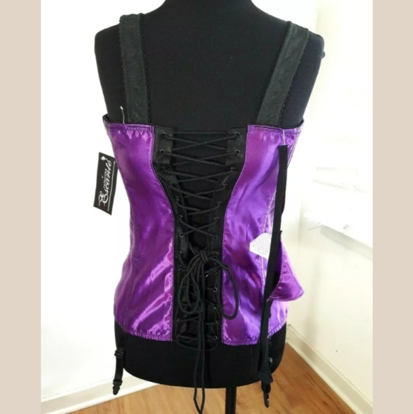 Escante Collection Sexy Lingerie Corset & Thong - Picture 2 of 7